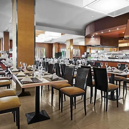 Elba Sara Beach&golf 4*